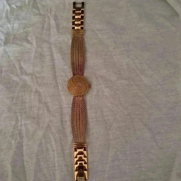 Anne Klein Diamond Watch EUC new Battery - Picture 10 of 10